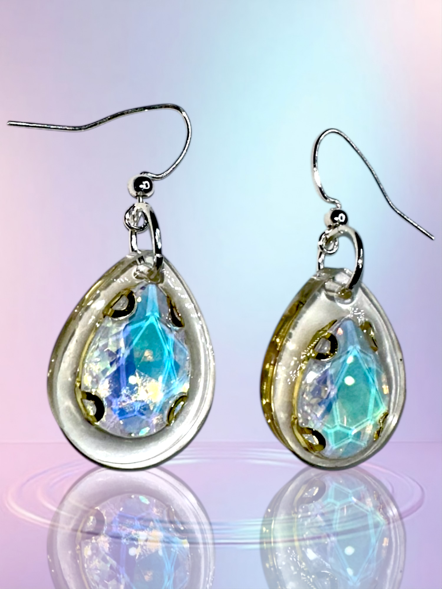 Teardrop earring