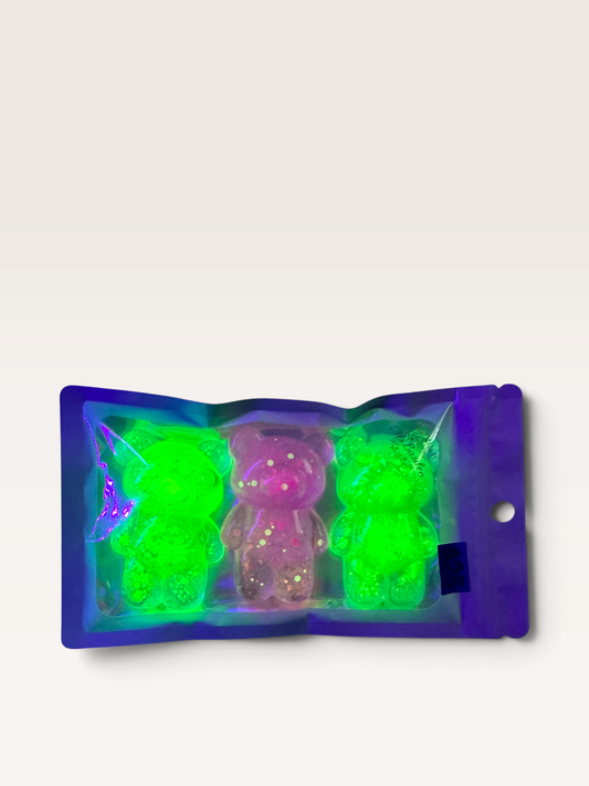 Glow in the dark magnet set