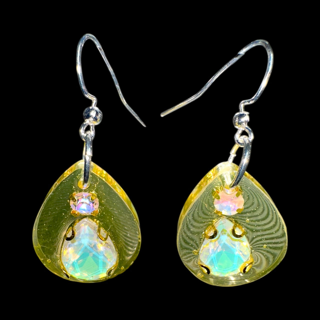 Teardrop earrings