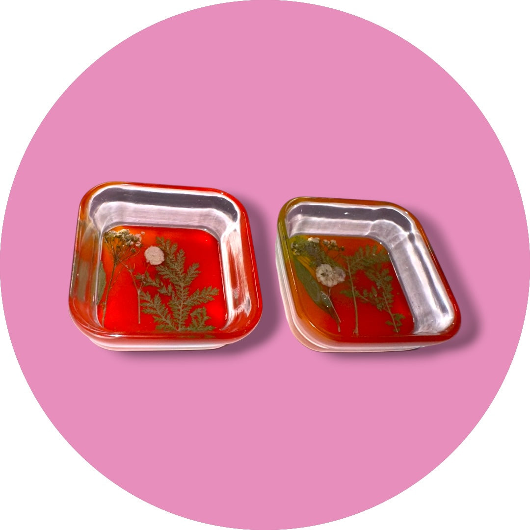 Little dishes