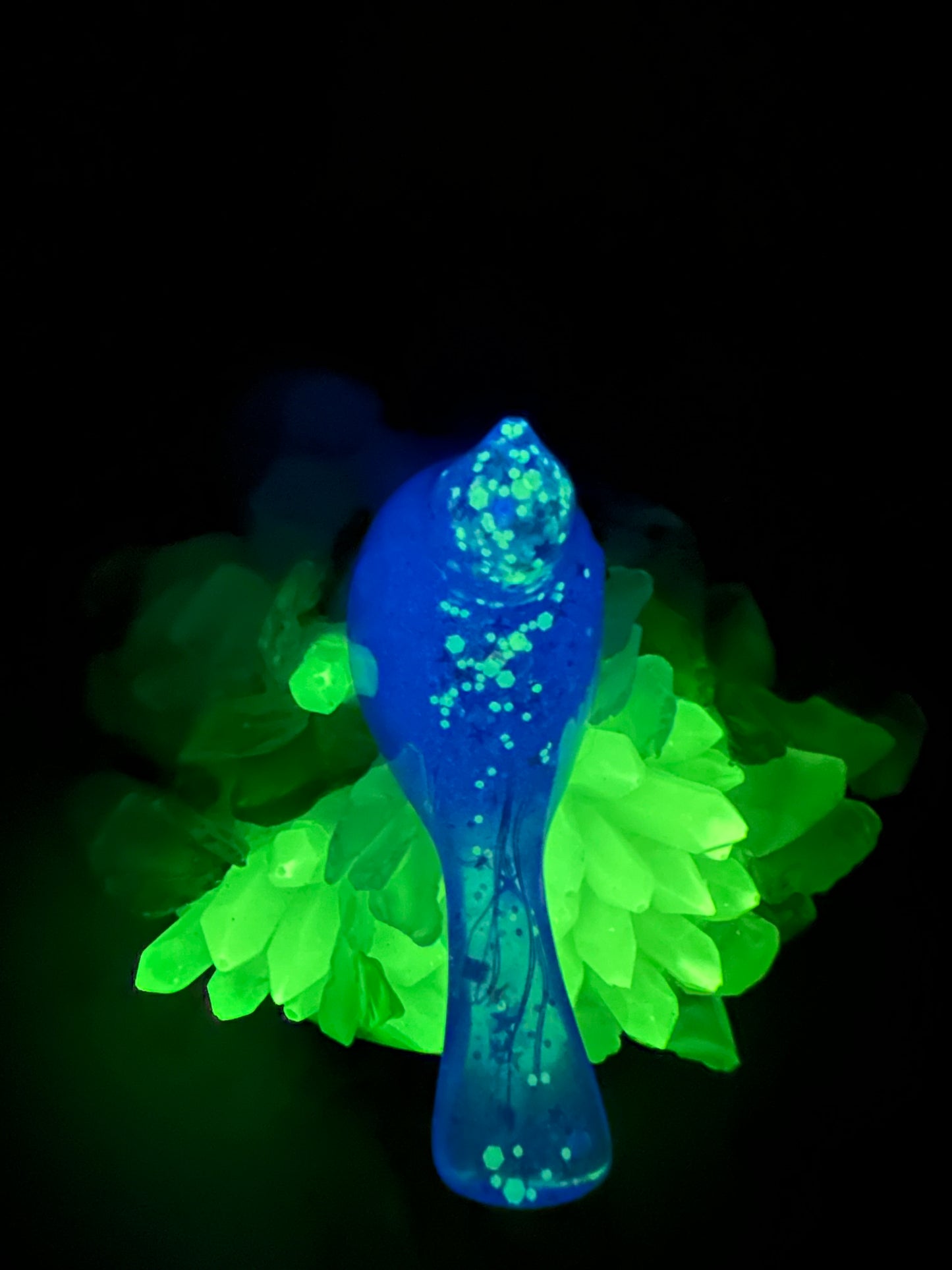 Glowing light, bird ornament