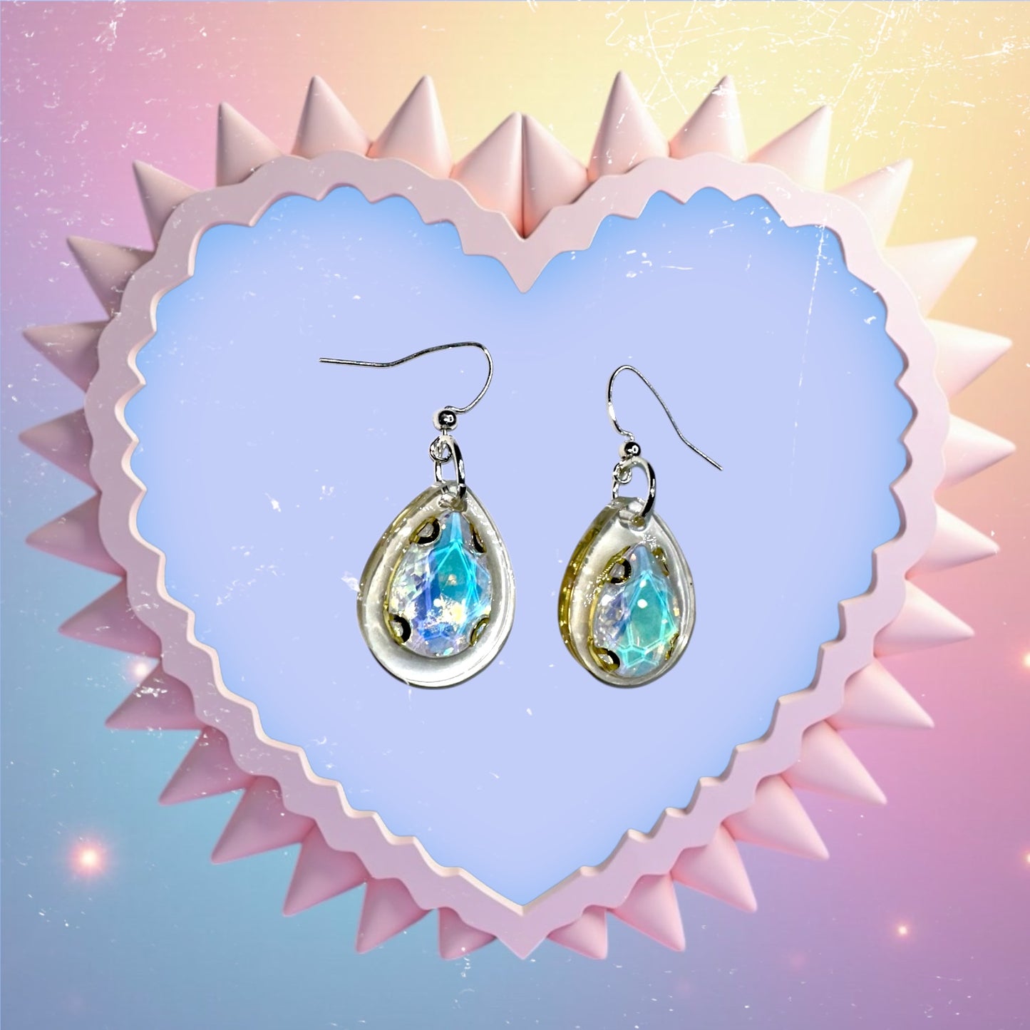 Teardrop earring