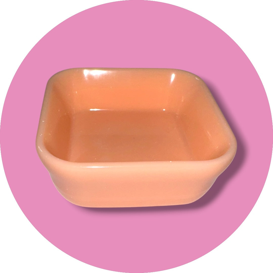 Little dishes