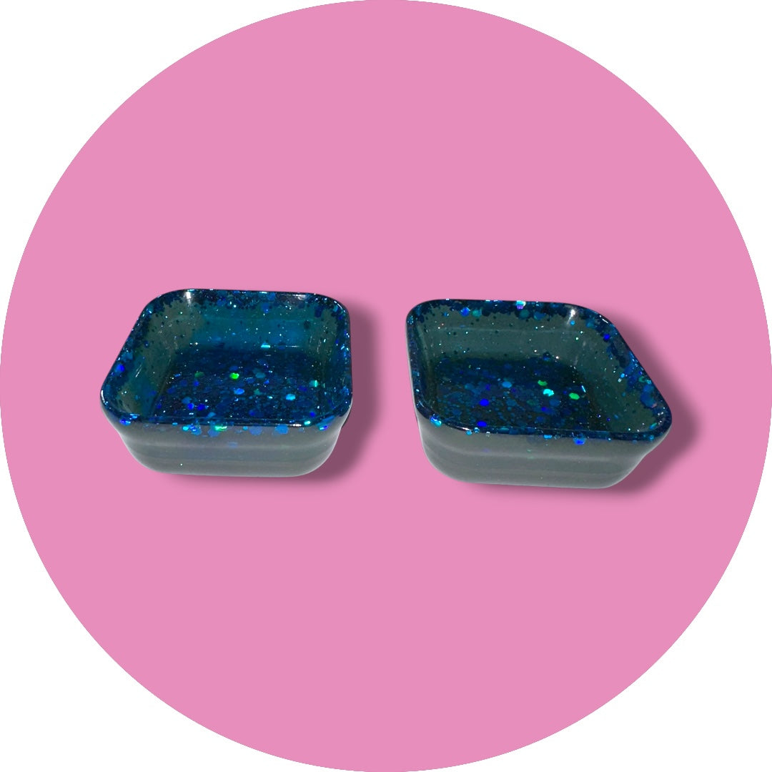 Little dishes