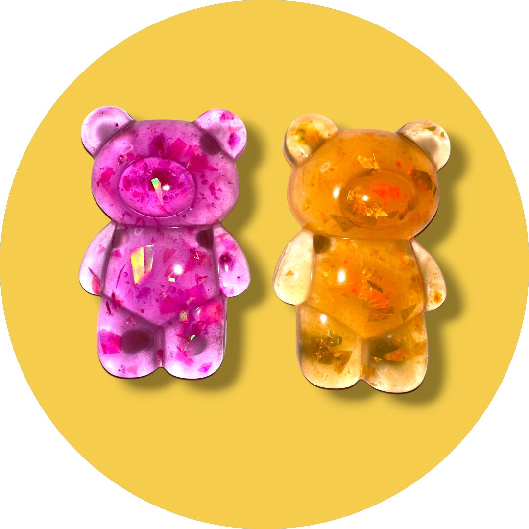 Glow-in-the-dark bear magnets