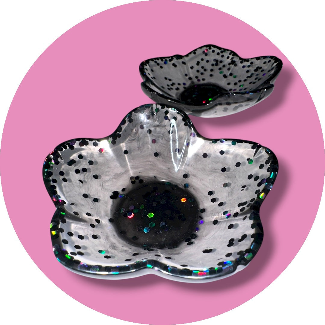 Little dishes